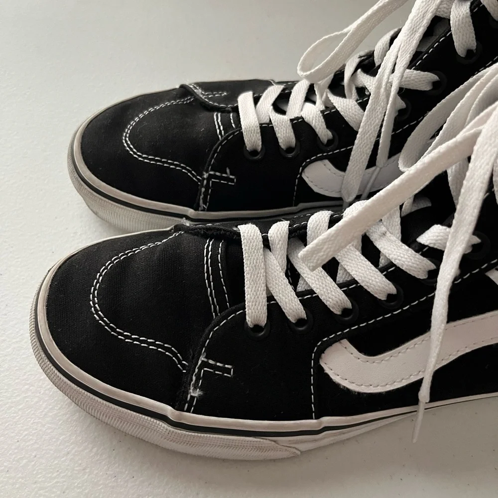 Vans Sk8-Hi Women’s | Size 7.5 | Like New - Picture 10 of 17